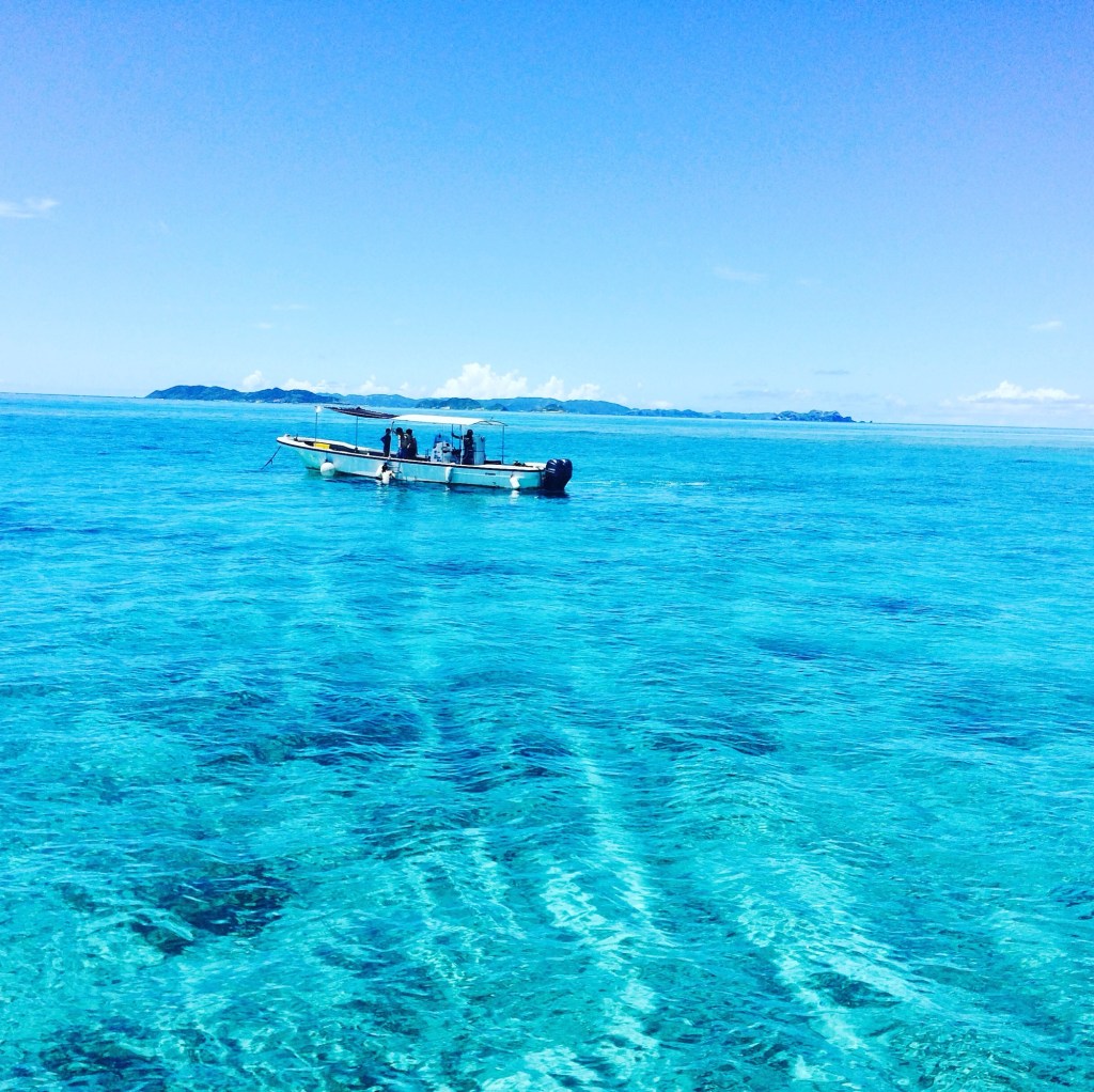 【從三重城港出發】沖繩納嘉島(ナガンヌ島)｜20 分鐘就能抵達的無人島天堂：交通、海景、活動、設施全攻略